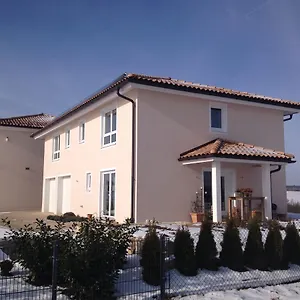 Sana E Salva Apartment